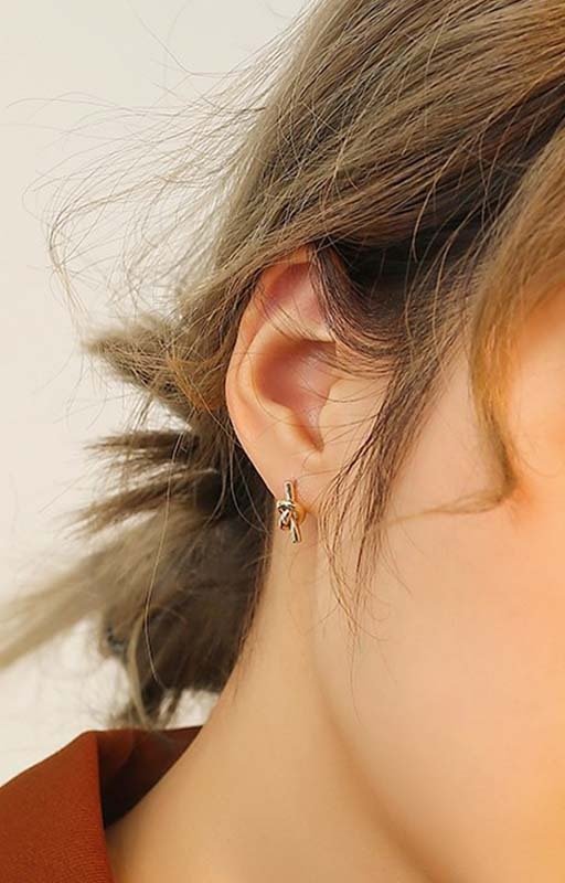 Kolczyki złote węzły - obrazek 2